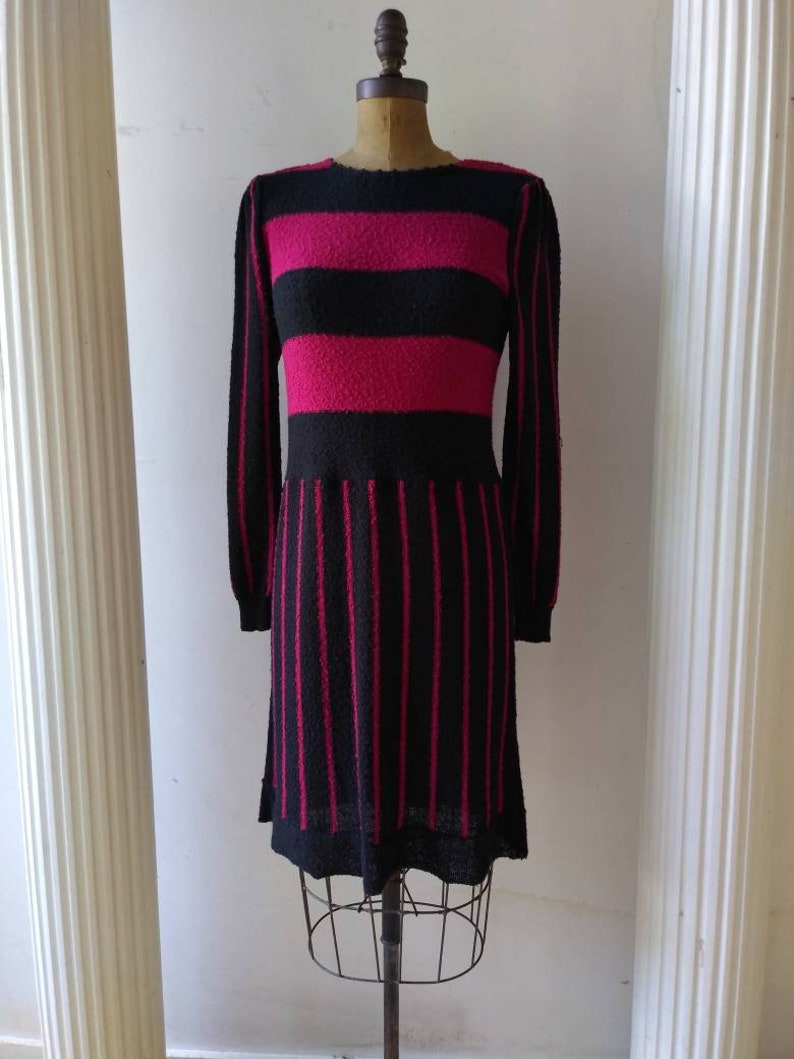 Vintage 1980/'s Wyndcliff sweater dress eighties hot pink and black striped dress medium