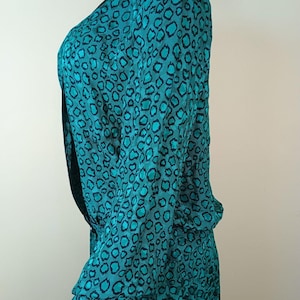 Vintage Adrianna Papell Silk Cheetah Print Green Black Skirt Suit Size 12 image 4