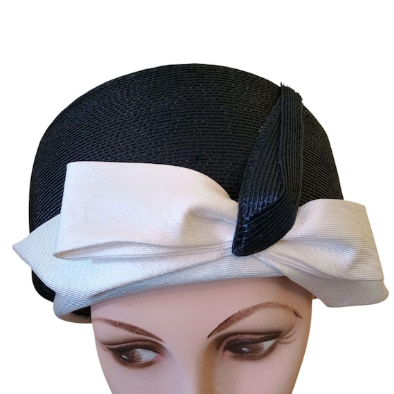 Vintage 1960's Navy Straw Pillbox Hats By Yolie - image 1