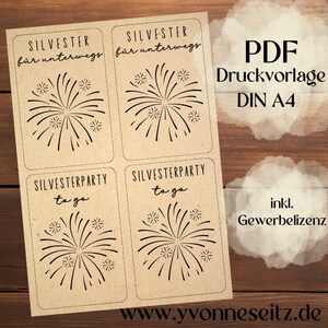 Puede incluir: Una hoja de pegatinas de papel kraft con ilustraciones de fuegos artificiales negros y texto en alemán. El texto incluye "SILVESTER für unterwegs" y "SILVESTERPARTY to go". La hoja también incluye el texto "PDF Druckvorlage DIN A4".