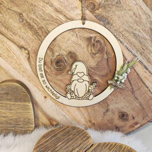 Corona di file laser SVG Importante Gnome Love San Valentino File digitale Lasercut