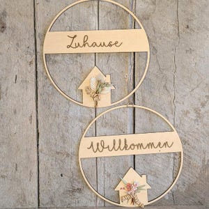 Fichier laser SVG, ensemble de 2 couronnes « Bienvenue à la maison » avec petite maison pour fleurs séchées, décoration de porte, idée cadeau. Fichier SVG avec boucle.