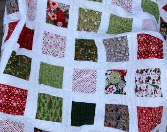 WEEKLY SALE - Hustle and Bustle Christmas Lap Quilt