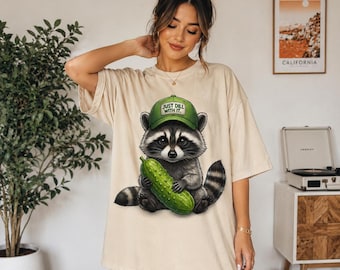 Gewoon dille erbij wasbeer, png | Grappig shirtontwerp augurk | Sublimatiebestand met schattige dieren Graphic Tee | Digitale download 300 dpi