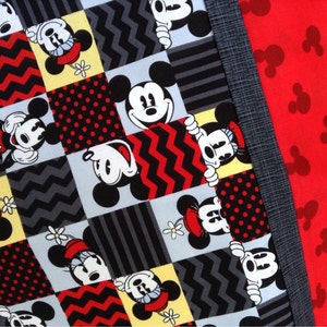 Mickey & Minnie Mouse Standard Pillowcase image 2