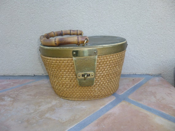 Vintage 1970's Basket Purse,Rattan Purse, 70s Weav