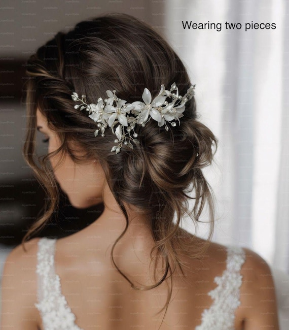 Crystal Lily Flower Wedding Hair Clip: Silver Bridal  display picture 1