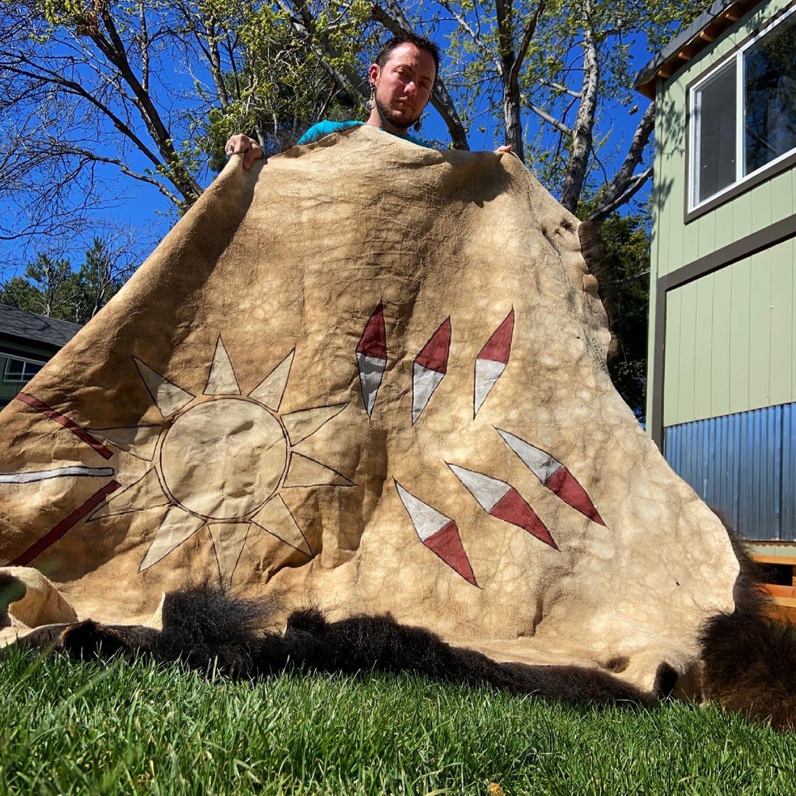 Painted Buffalo robe Native American Made Traditional Earth Etsy