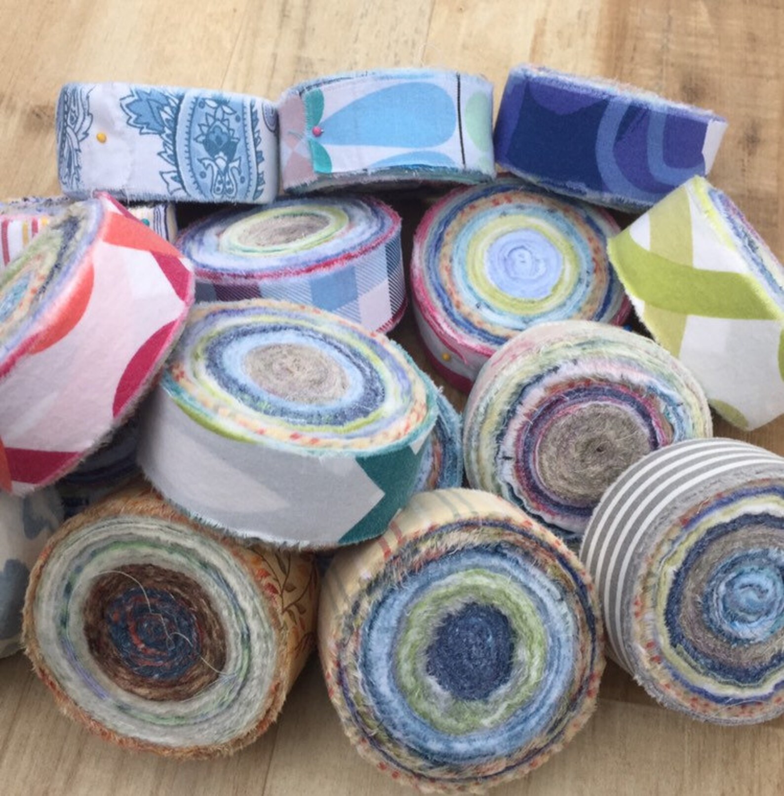 Rag Rug Fabric Strips 60 Yd Toothbrush Rug Yarn Banner Etsy