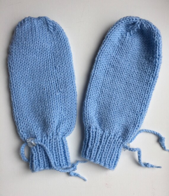 thumbless mittens
