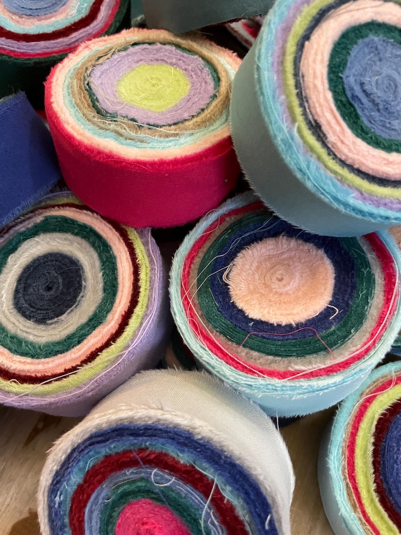 Rag Rug Fabric Strips 60 yds Toothbrush Rug Yarn Locker Hooking Amish Knot Precut Jelly Roll Material Strips Rugmaking Mixed Solid Colors image 2