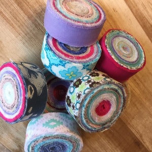 Rag Rug Fabric Strips 60 Yds Locker Hooking Toothbrush Rug Yarn Amish Knot Jelly Roll Material Precut Strips Banner Variety of Print & Solid