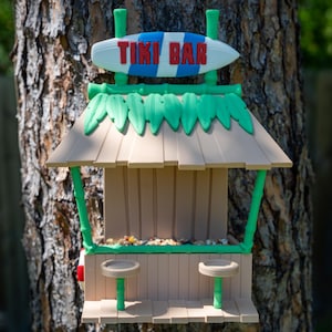 Tiki Bar Bird Feeder – A Tropical Paradise for Your Feathered Friends! - Squirrel Feeder