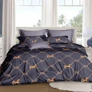 Luxury Horse Bedding Set – Duvet Cover + Fitted Sheet + 2 Pillowcases – Gift for Horse Lovers – Equestrian Bedroom Decor – Twin/Queen