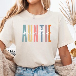 Cool Aunt Shirt, Favorite Aunt Shirt, Cool Aunt Gift, New Aunt Shirt, Aunt Shirt, Auntie Shirt Tee, New Aunt Shirt, Pregnancy Reveal to Aunt