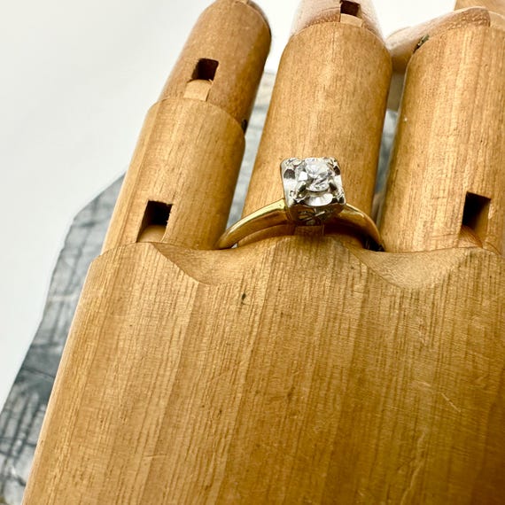 14K Solid Gold Diamond Solitaire Engmagement Ring… - image 6