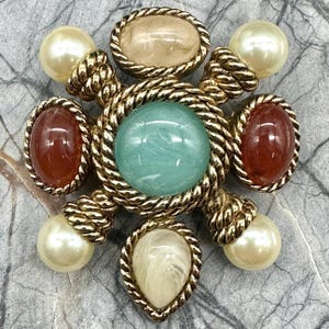 CINER ヴィンテージ ピエロ ブローチ バルーン付き Vintage CINER Vintage Figural Brooch with Enamel Pearl and