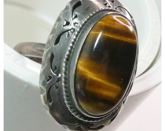 Vintage Taxco Mexican Sterling Silver & Tigers Eye Ring Signed EVN?