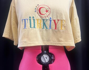 Camiseta bordada TÜRKİYE