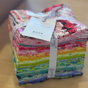 Tula Pink Besties Fat Quarter Bundle