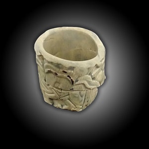One-of-a-kind ceramic ring or pendant