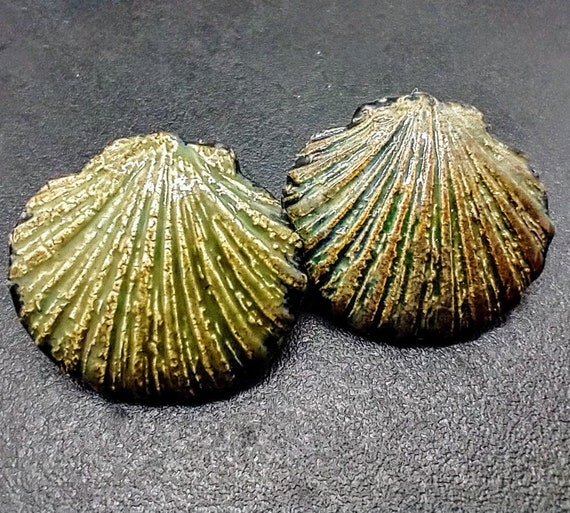One-of-a-kind Summer of love polymer clay seashells earrings