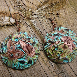 Flower doodle polymer clay earrings image 1