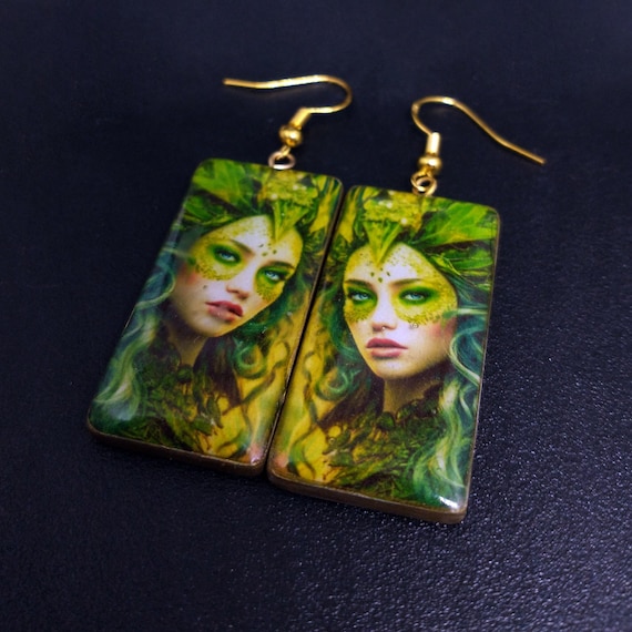 Art earrings