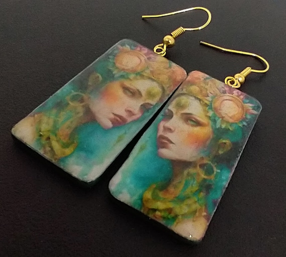 Art earrings