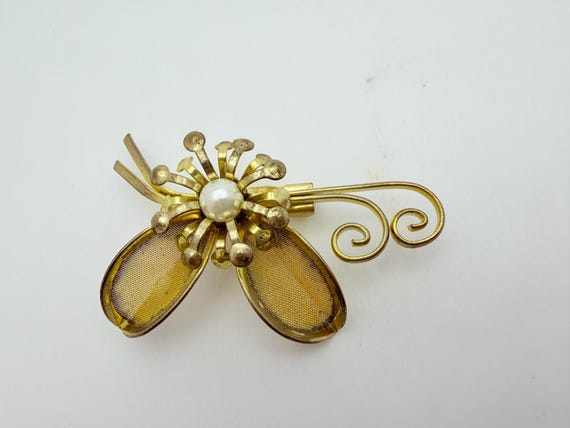 Mid-Century Mesh Wing Insect Brooch (1950s)