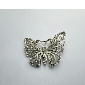 Vintage 1950s Filigree Rhinestone Butterfly Brooch