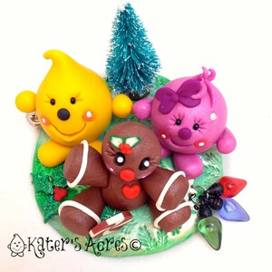 Christmas Gingerbread Man Parker & Lolly Figurine StoryBook Scene Polymer Clay Sculpture image 3