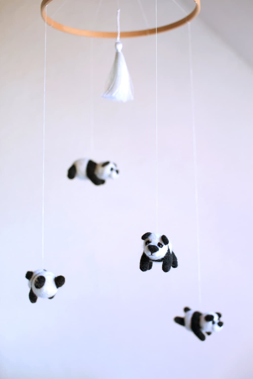 Panda Mobile Pour Un Berceau de Bébé, Décor Pépinière Noir et Blanc