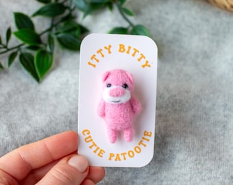 Broche de osito de peluche rosa de fieltro – Pin de solapa de fieltro con aguja