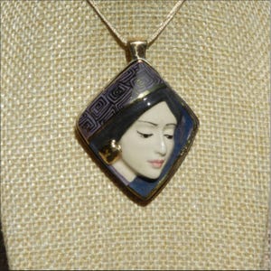 The pendant is made of earthenware in Art Deco style with unique hand-painted &quot;Iris&quot;