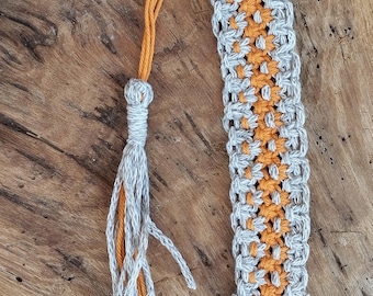 Macrame bookmark
