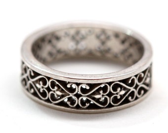 Silver Filligree Ring Heart and Flowers Ring  Made in NYC