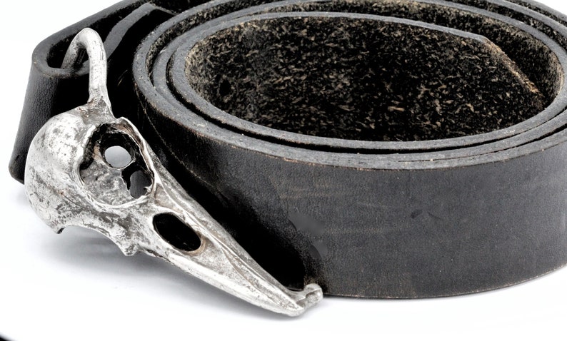 Crow skull belt buckle life sized in solid pewter silver plated made in NYC