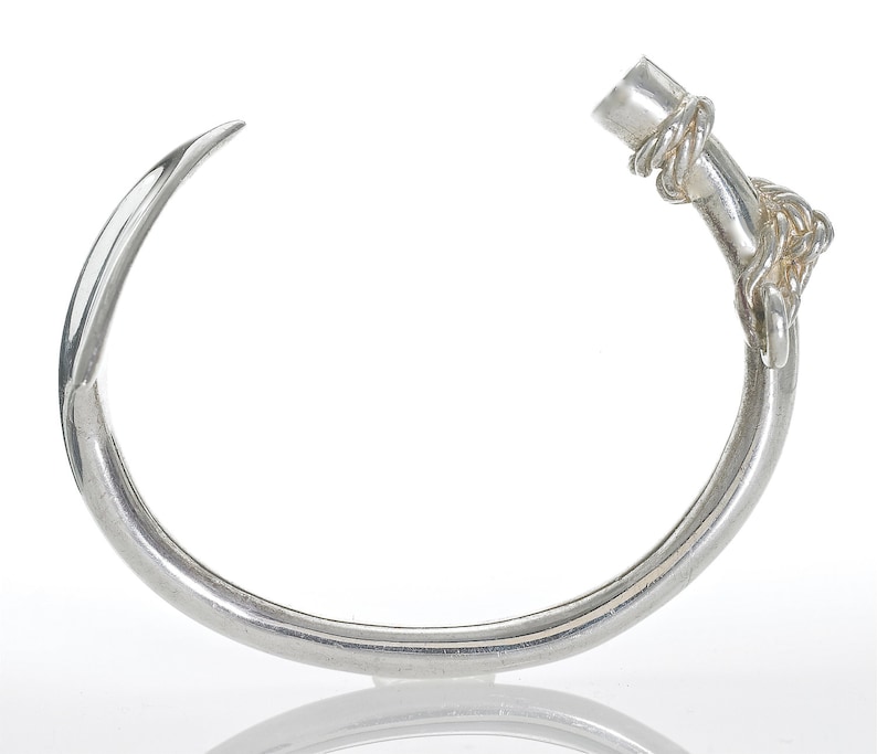 Silver Harpoon Bracelet in white bronze image 1
