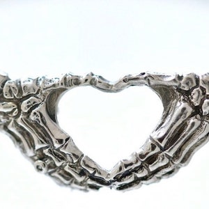 collar de manos de esqueleto Hecho en Nueva York