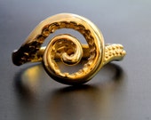 Octopus Ring Solid Gold tentacle spiral twirl ring made in NYC Blue Bayer Design