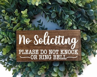 No Soliciting Sign, Please Do Not Knock Ring Bell Sign, Wreath Sign, No Soliciting Wood Sign, Do Not Solicit, New Home Gift, Doorbell Sign