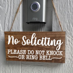 No Soliciting Sign, Please Do Not Knock Ring Bell Sign, Wreath Sign, No Soliciting Wood Sign, Do Not Solicit, New Home Gift, Doorbell Sign