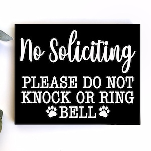 No Soliciting Sign, Please Do Not Knock Ring Bell Sign, Wreath Sign, No Soliciting Dog Sign, Do Not Solicit, New Home Gift, Doorbell Sign