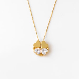 Gold Clover Necklace, Heart Clover Pendant, Dainty Necklace, Lucky Charm Jewelry, Minimalist Gold Necklace, Gift for Her, Everyday Jewelry