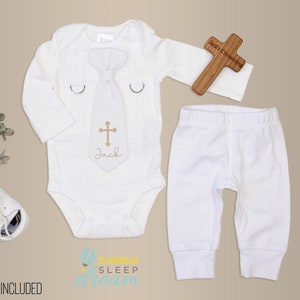 White Christening Outfit Boy with Personalized Name. Baby Boy Outfit. Baptism for Newborn Boy. Boy Christening Outfit. Tie and Suspenders