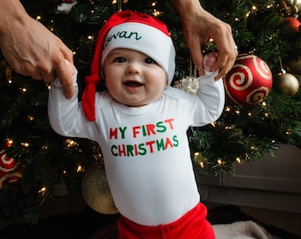 Baby Boys First Christmas Outfit, Personalized Baby Santa Hat, Unisex Baby's 1st Christmas Clothes for Newborn Boys or Girl, Red and Green,