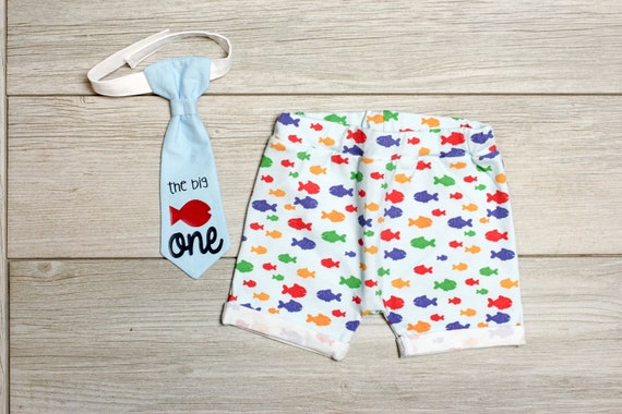 Boys Cake Smash Outfit. Fishing 1st Birthday Shirt. Fish theme. Boys Birthday Shirt. 1st O-fish-ally the big one. Tie and suspenders Il_570xn