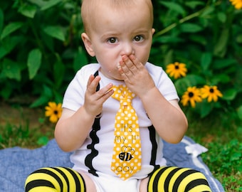 Bee 1st Birthday Outfit Boy, Cake Smash Bodysuit, Tie & Suspenders