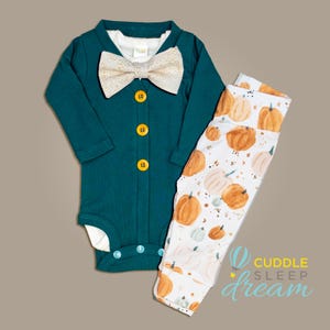 Baby Boy Thanksgiving Outfit. Fall picture outfit. Baby Bowtie & Cardigan, Newborn Boy. Gentleman baby boy clothes